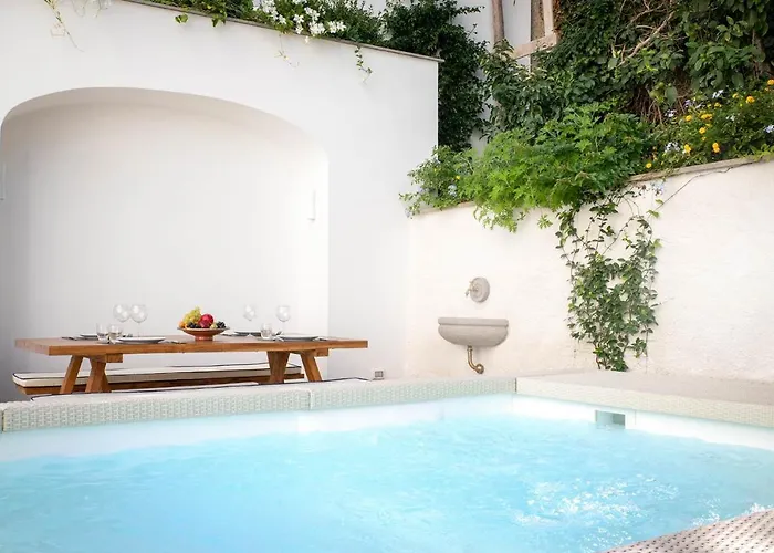 Jacaranda House Апартаменты Сант'Анджелло