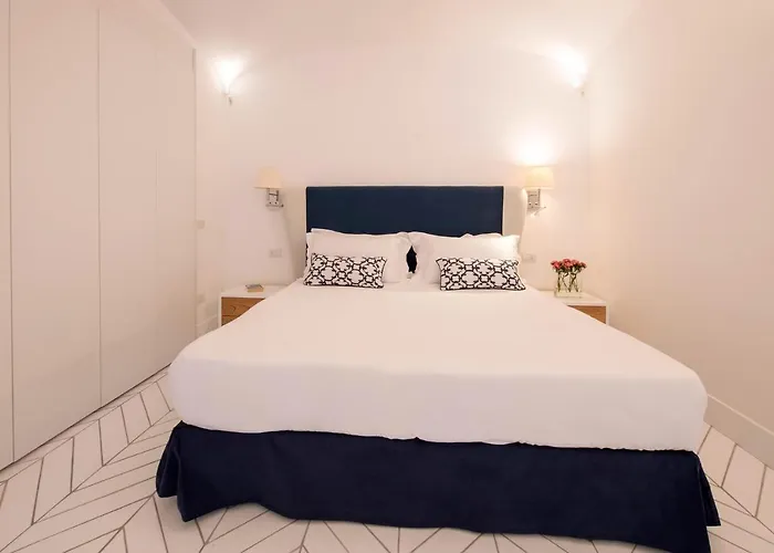 Jacaranda House Апартаменты Сант'Анджелло